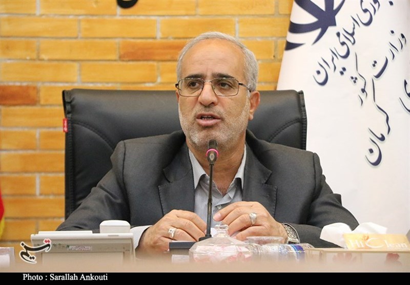 استاندار کرمان: روشنایی ورودی شهرهای استان کرمان باید تقویت شود