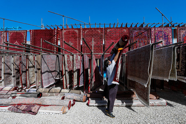 اعلام نرخ مصوب قالیشویی/ از معتبر بودن واحدها مطمئن شوید