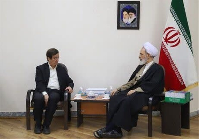 الگوی نو و مطلوب برای مدیریت شهری طراحی شود