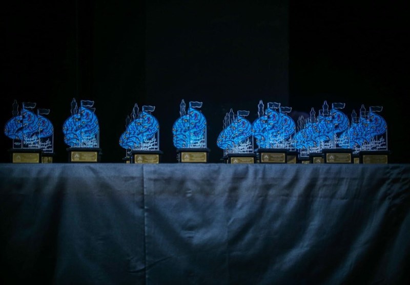 امروزه برای انتقال پیام نیاز به تجهیز زبان هنر داریم