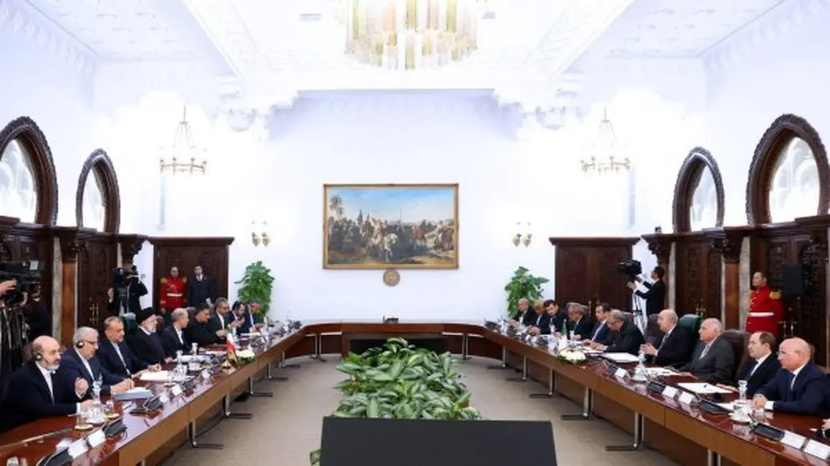 امیدوارم سفر به الجزایر نقطه عطفی در گشایش دریچههای جدید برای گسترش همکاریها باشد