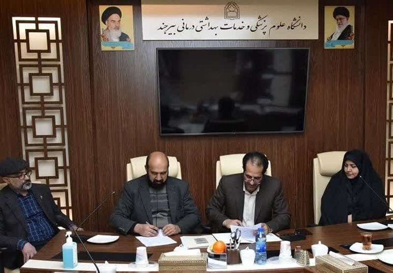 انعقاد دو تفاهمنامه پزشکی بین بیرجند و افغانستان