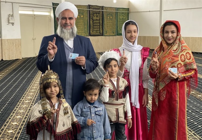 اهل سنت ترکمن خراسان شمالی هم به میدان انتخابات 1402 آمدند/ امر رهبر را روی چشم میگذاریم+فیلم
