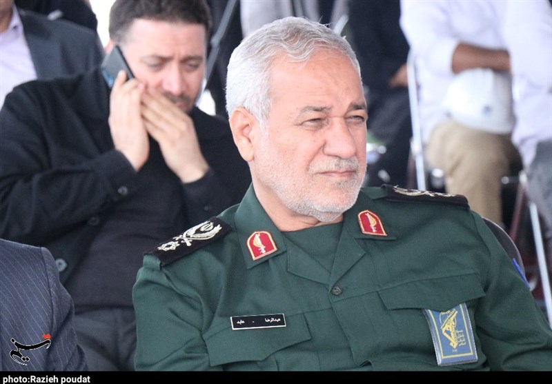 بازدید فرمانده قرارگاه خاتم از پروژههای سپاه در بوشهر و هرمزگان
