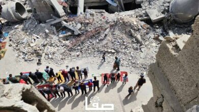 برگزاری نماز جمعه بر روی ویرانهها در جنوب نوار غزه+ تصاویر