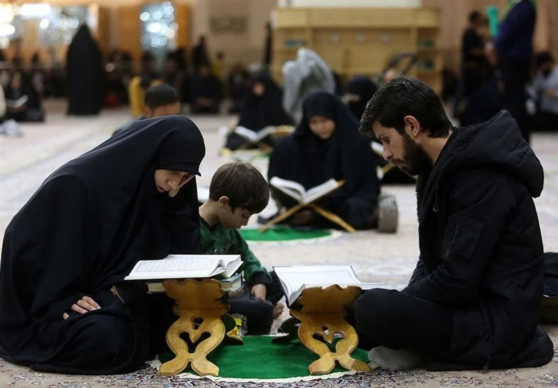 ترتیلخوانی خانوادگی قرآن کریم در حرم حضرت معصومه(س) + فیلم