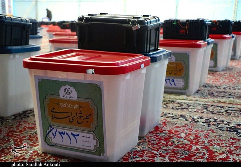 ترفندهای دشمنان با حضور جوانان در پای صندوقهای رأی با شکست مواجه شد