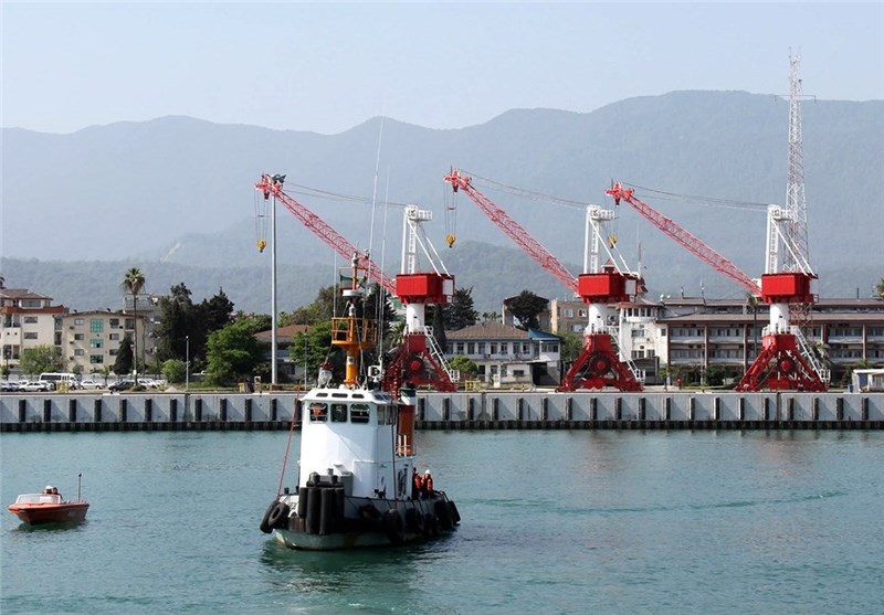 تعطیلی در کمین بنادر مازندران؛ تداوم پسروی و کاهش تراز آب دریای خزر