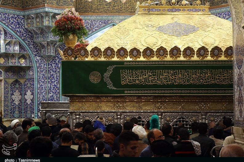 حالوهوای حرم حضرت معصومه در شب میلاد کریم اهلبیت(ع)