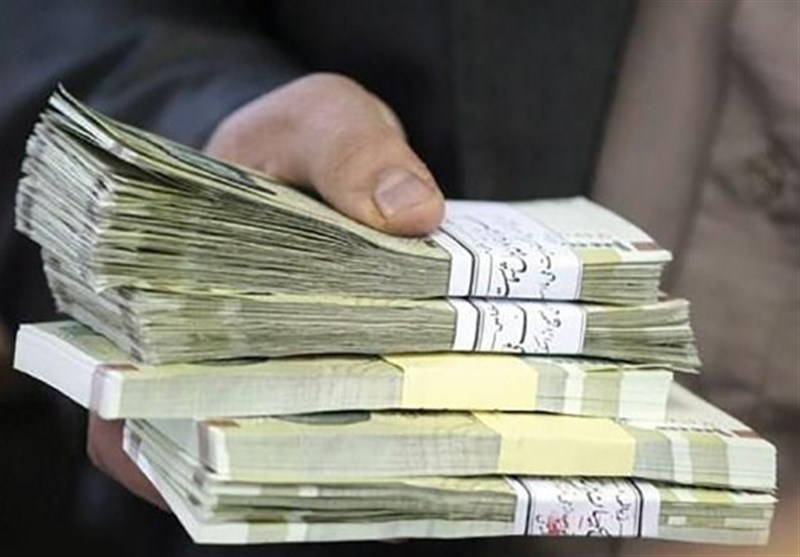 حداقل افزایش حقوق کارگران در سال آینده باید 30 درصد باشد