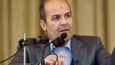 حشمتالله قنبری: هیچ حکومتی بیارزشتر از حکومت پهلوی نبود/ ننگ دستنشاندگی بر پیشانی پدر و پسر