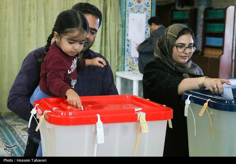 حماسه گلستانیها در انتخابات 11 اسفند؛ آمدهایم برای ایران اسلامی