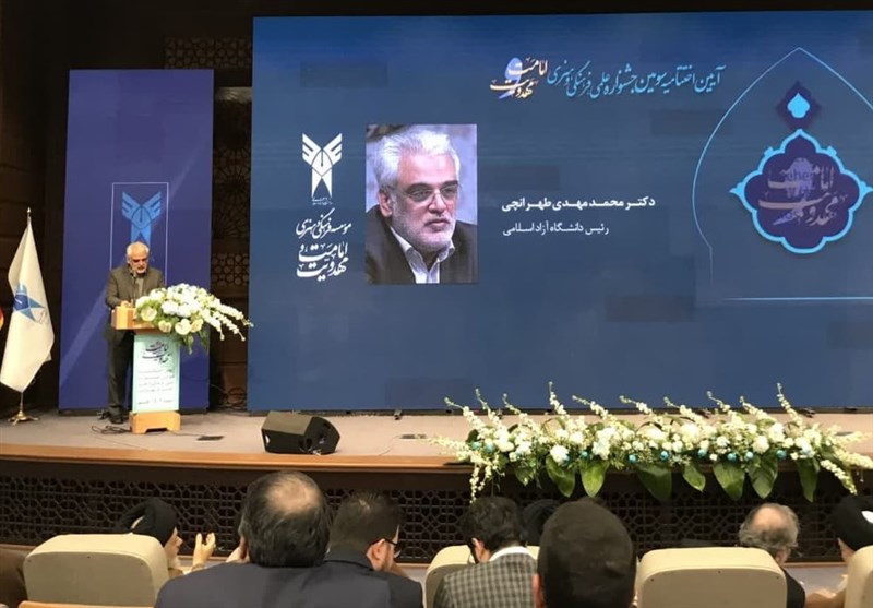 دانشگاه به عنوان یکی از کنشگران تعلیم و تربیت، باورساز است