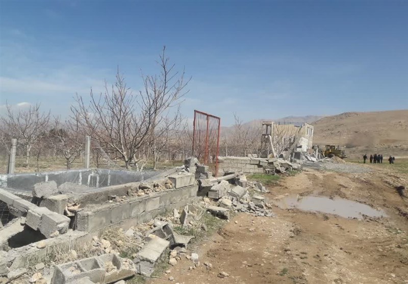 رفع تصرف 35هزار مترمربع از اراضی زراعی در لرستان