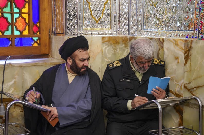 شکوه انتخاب در سومین حرم اهلبیت علیهم السلام به روایت تصویر