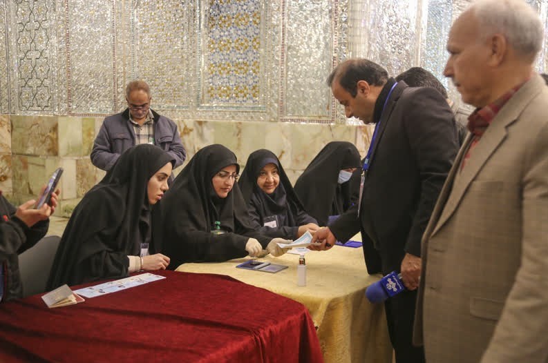 شکوه انتخاب در سومین حرم اهلبیت علیهم السلام به روایت تصویر