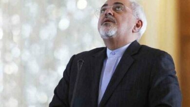 ظریف در محاصره رادیکالهای اصلاحطلب/ پردهبرداری ظریف از رادیکال