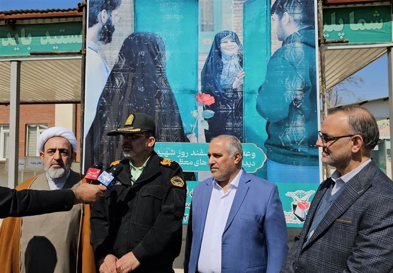 فرمانده انتظامی شرق استان تهران به دیدار خانواده شهدا رفت + فیلم