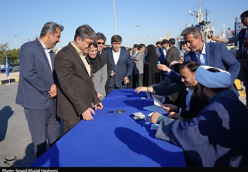 مشارکت حداکثری بوشهریها در انتخابات 11 اسفند + فیلم و تصویر