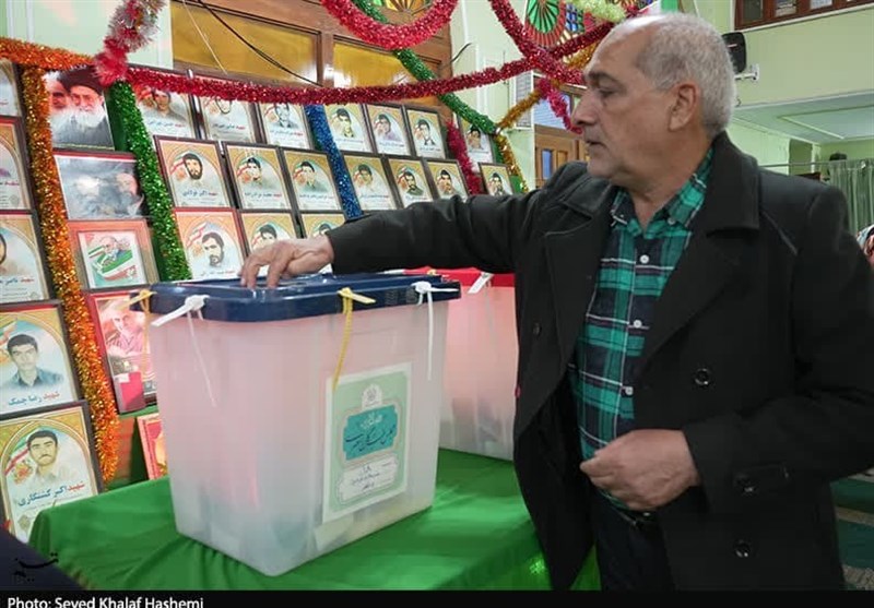 مشارکت حداکثری بوشهریها در انتخابات 11 اسفند + فیلم و تصویر