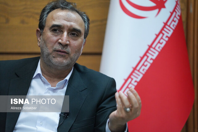 معاون حقوقی رئیس جمهور: ایران از حقش در میدان گازی «آرش» عقبنشینی نمیکند