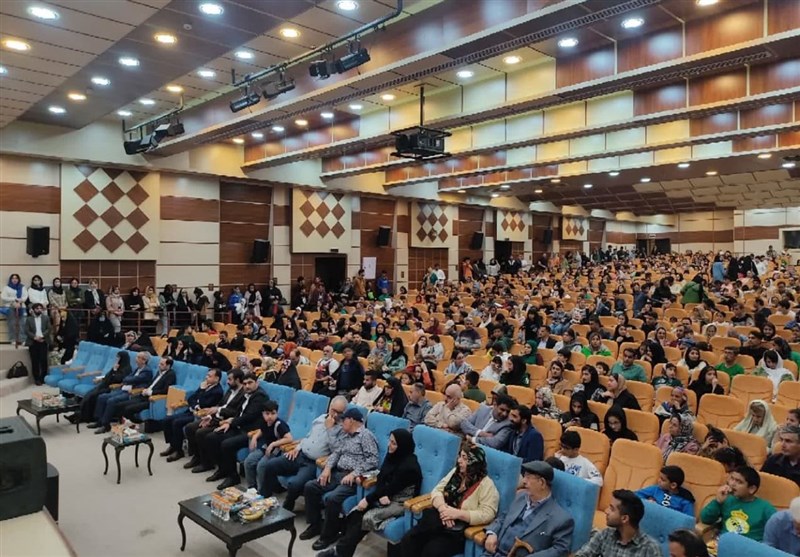 معرفی "شهروند افتخاری، چهره ماندگار و شهید شاخص" بوشهر+ تصویر