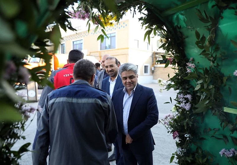 اعزام کاروان خودرویی شهرداری مشهد به مناطق سیلزده کنارک