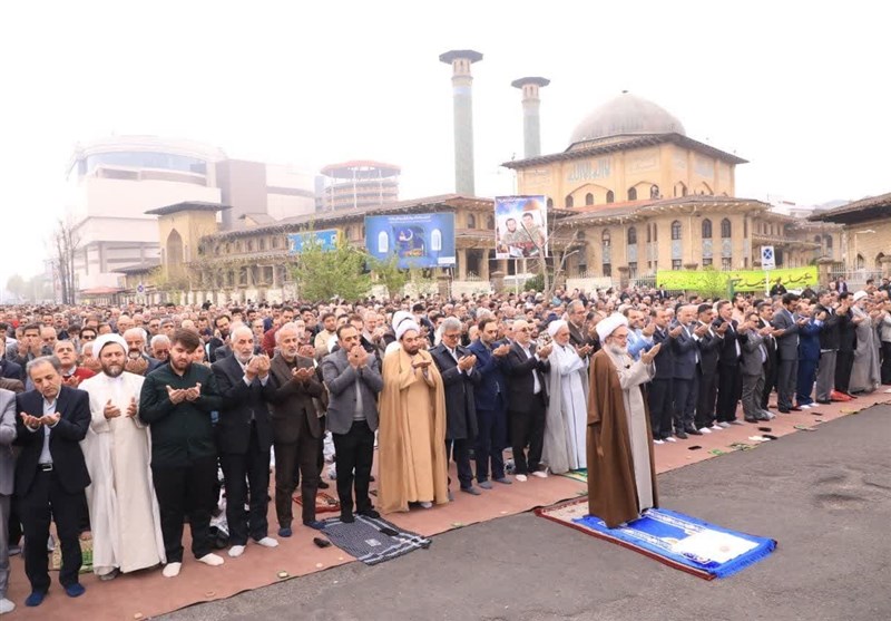 اقامه باشکوهترین نماز عید سعید فطر در سراسر گیلان + تصاویر