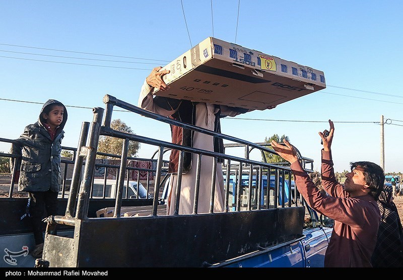 اهدای 4727 قلم لوازم ضروری زندگی به نیازمندان خراسان جنوبی