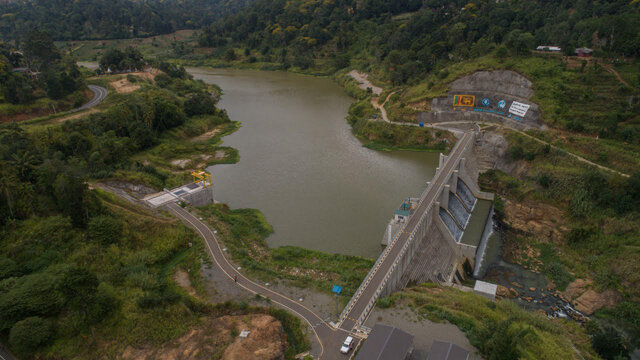 ایران چند پروژه مهم آبی در سریلانکا افتتاح میکند