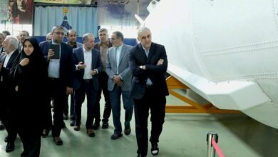 بازدید نمایندگان مجلس از بخشهای فضایی و موشکی وزارت دفاع