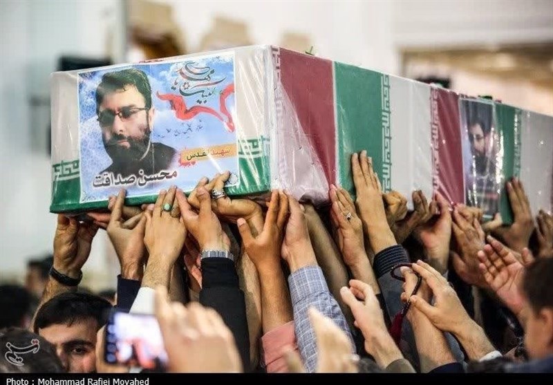 بدرقه تا بهشت؛ تشییع باشکوه شهید قدس در روز قدس + فیلم