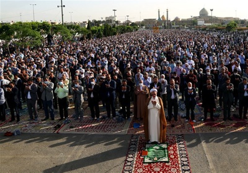برگزاری نماز عید فطر در ضلع جنوبی آستان حضرت عبدالعظیم(ع)