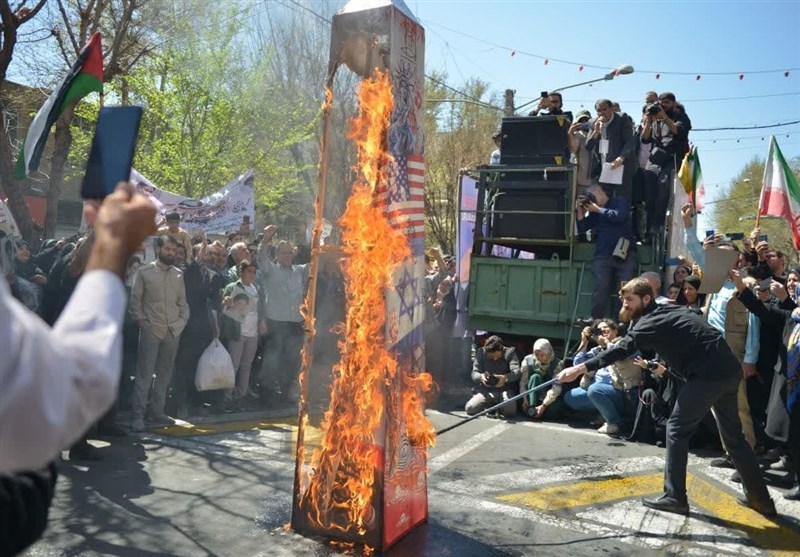 تجمع مردم البرز در حمایت از عملیات "وعده صادق" + تصاویر