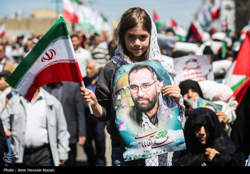 تشییع باشکوه پیکر شهید علی آقابابایی در قزوین + تصاویر