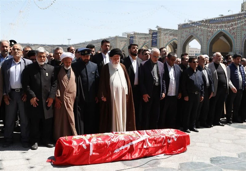 تشییع پیکر ابوالشهداء "حاج رجبعلی دهنوی" در مشهد+عکس