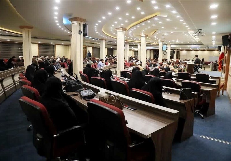 گزارش تسنیم از همایش «فرهنگسازان حضور» در قم