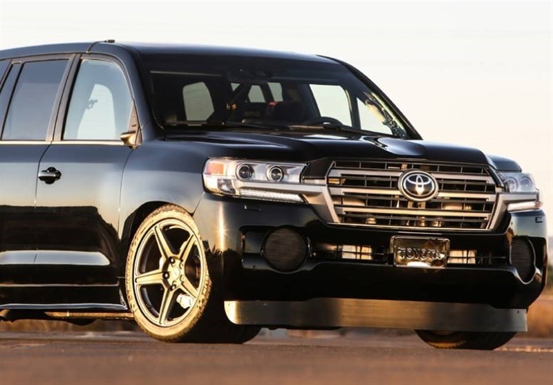 تویوتا 120 میلیاردی در چابهار توقیف شد