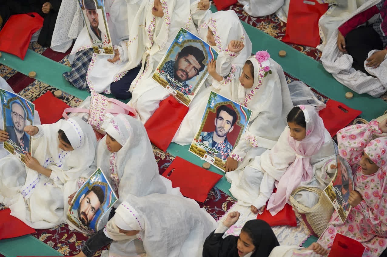 جشن بزرگ دختران روزهاولی در حرم مطهر حضرت شاهچراغ (ع)