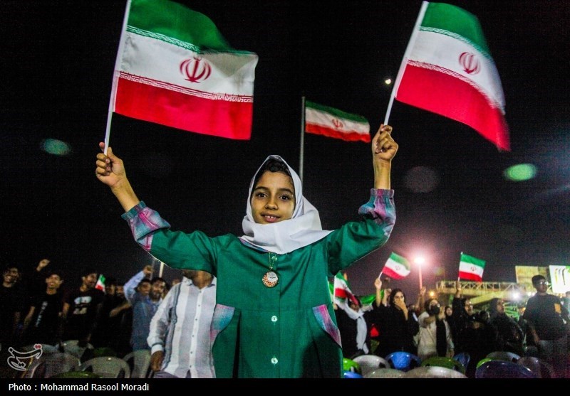 جشن مردم هرمزگان به شکرانه انتقام سخت + فیلم