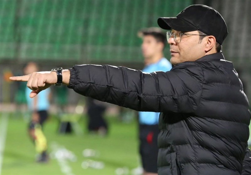 حاشیه دیدار ذوب آهن/ از تشویق حدادیفر تا شعار علیه ربیعی