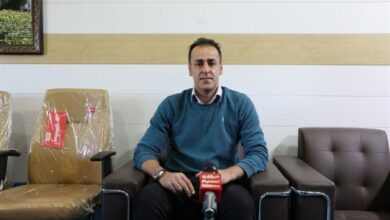 در جهان میدرخشیم؛ در کشورمان دیده نمیشویم