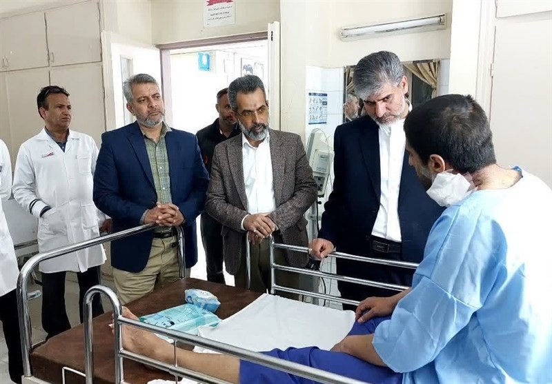 دفاع جوان کاشمری از 3 دختر نوجوان در مقابل اراذل و اوباش