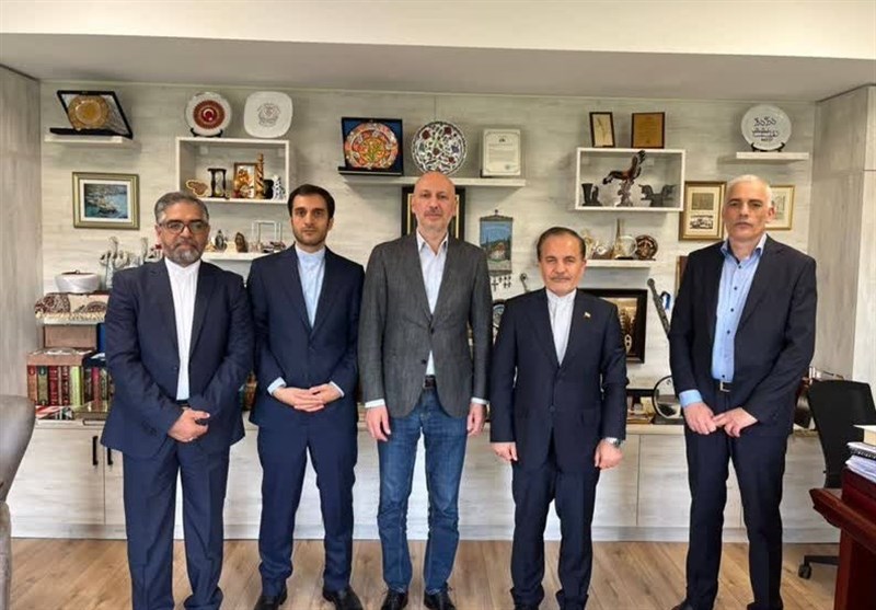 دیدار سفیر ایران با رئیس امور ادیان گرجستان