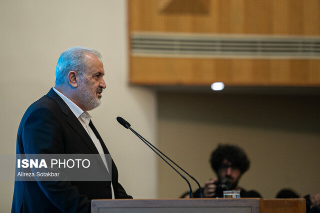 شرکتهایی که ارزآوری بیشتر و ارزبری کمتر دارند در اولویت تامین ارز هستند