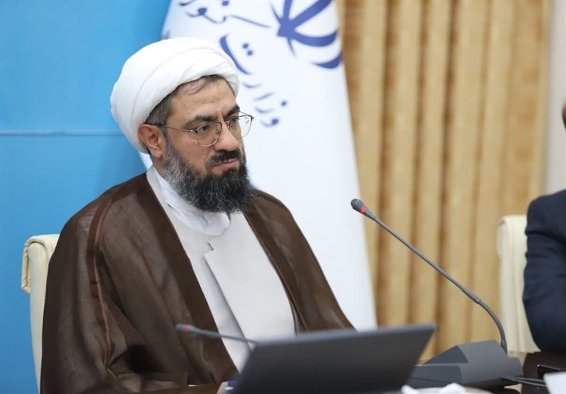 عقیده سالم در افراد، جامعه سالم به دنبال دارد