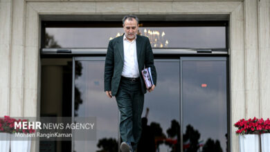 مجلس آینده آمیختهای از تجربه و نگاه نو است