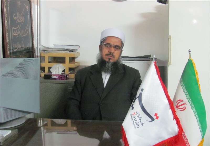 مولوی فاروقی: مردم ایران برای آزادی قدس تلاش میکنند