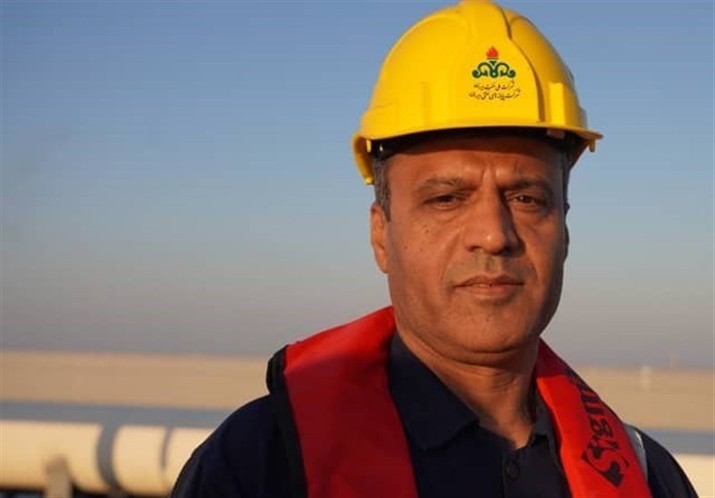 _نوسازی_ _مخازن_ _ذخیره__سازی_ _و_ _اسکله__های_ _نفتی_ _جزیره_ _خارگ_