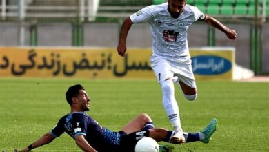 هوادارانِ ذوبآهن پیروزی میخواهند